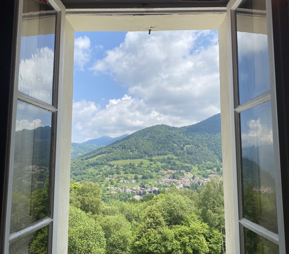 Villa-simplicitas-camera-22-deluxe-finestra-vista-2